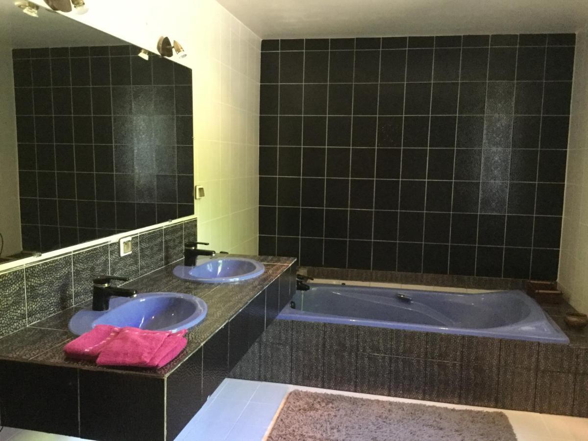 Chez Patricia Bed & Breakfast Castelnau-Montratier Exterior foto